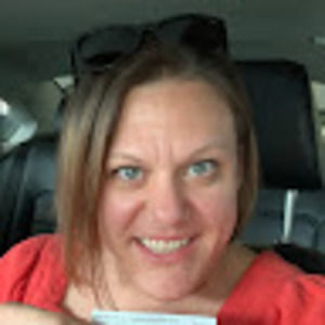 Meet your Posher, Dana